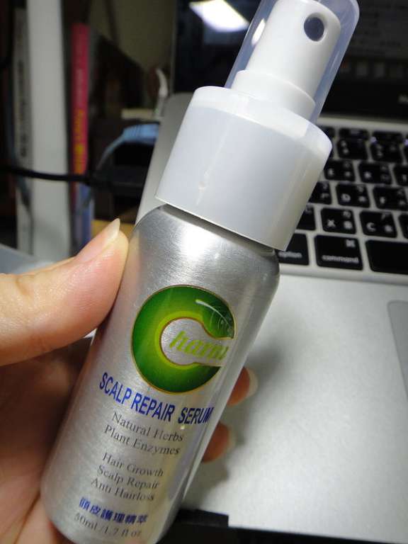 女人 知己 試用 大隊 Charm 卉紅 生技 頭皮 護理 精萃 掉頭髮 頭皮出油 髮量少 頭皮痛 頭皮長痘痘 圓形禿 雄性禿 頭髮變細 髮量少露出頭皮 脂漏性毛囊炎 染髮後頭皮發炎 chialo