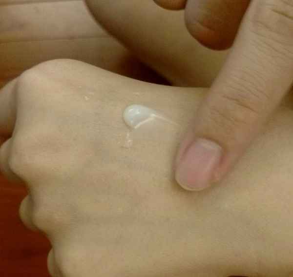 EMIS海泉水仙系列精華液