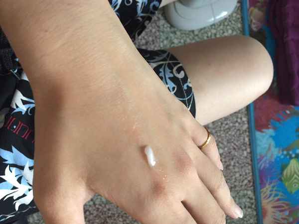 EMIS海泉水仙系列精華液