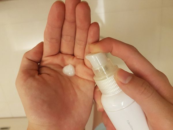 yadoma水母膠原賦活精華乳