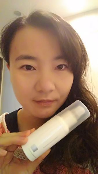 yadoma水母膠原賦活精華乳