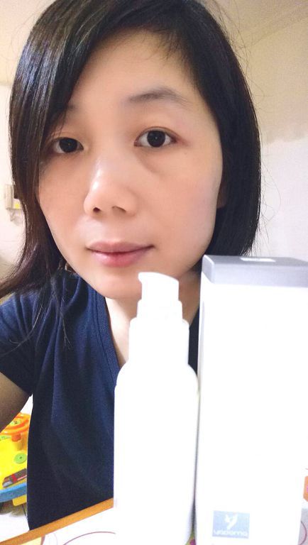 yadoma水母膠原賦活精華乳