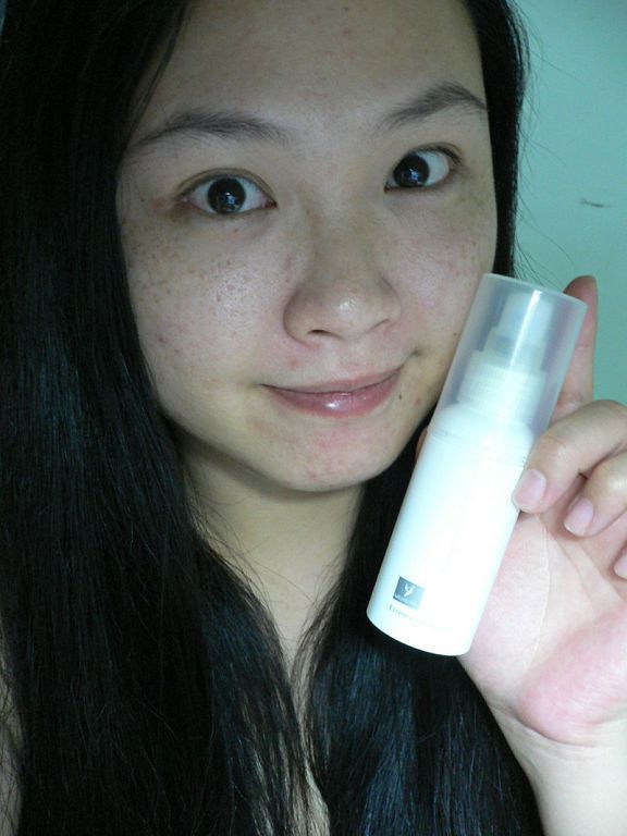 yadoma水母膠原賦活精華乳