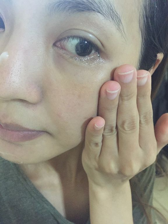 yadoma水母膠原賦活精華乳