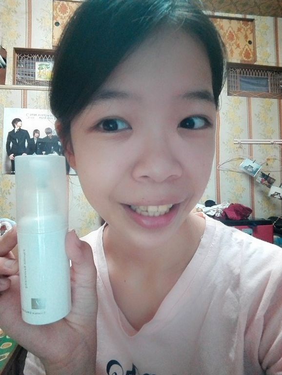 yadoma水母膠原賦活精華乳