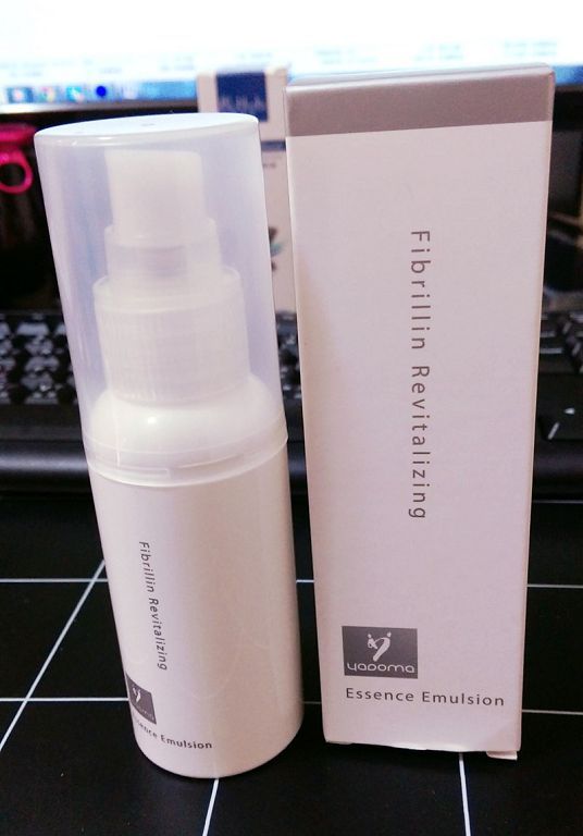 yadoma水母膠原賦活精華乳