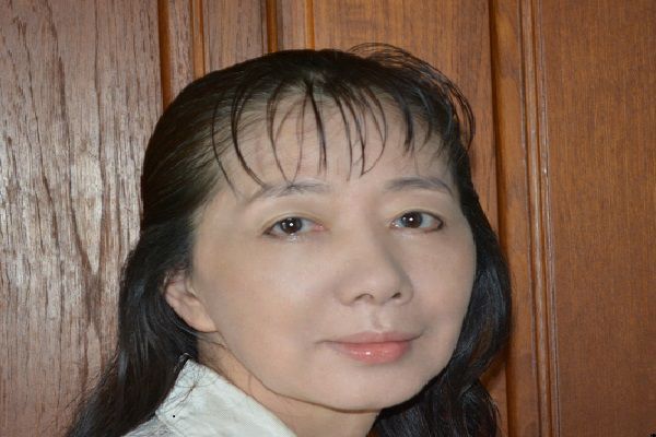 yadoma水母膠原賦活精華乳