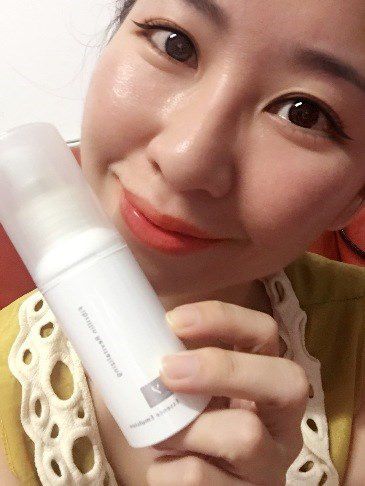 yadoma水母膠原賦活精華乳