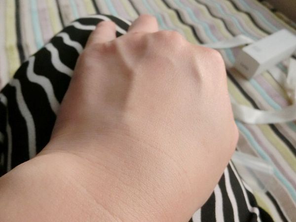 yadoma水母膠原賦活精華乳