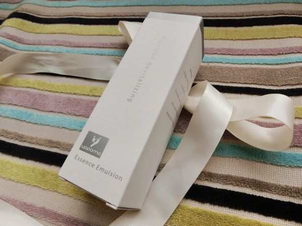 yadoma水母膠原賦活精華乳