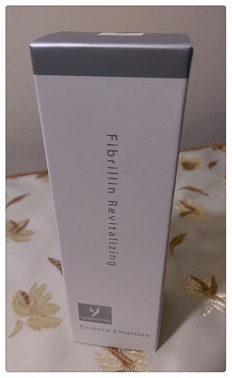 yadoma水母膠原賦活精華乳