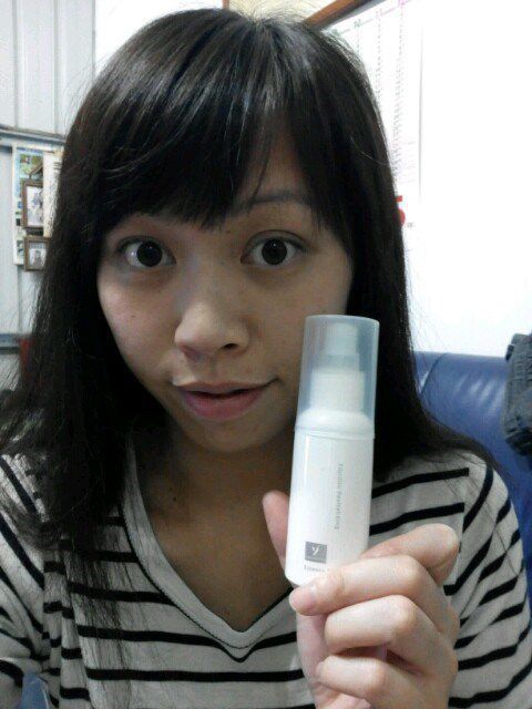 yadoma水母膠原賦活精華乳