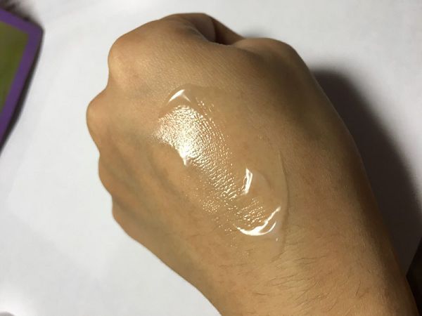 yadoma水母膠原賦活精華乳