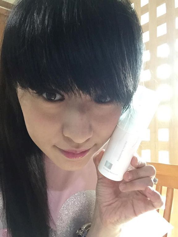 yadoma水母膠原賦活精華乳