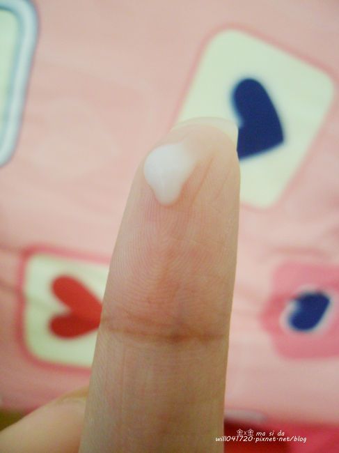 yadoma水母膠原賦活精華乳