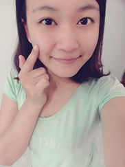 yadoma水母膠原賦活精華乳