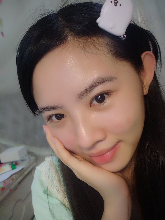 yadoma水母膠原賦活精華乳