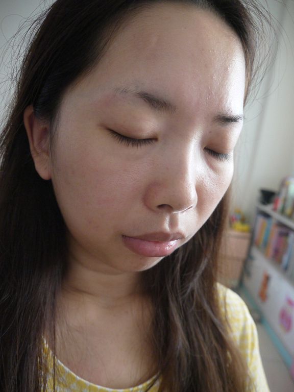 yadoma水母膠原賦活精華乳