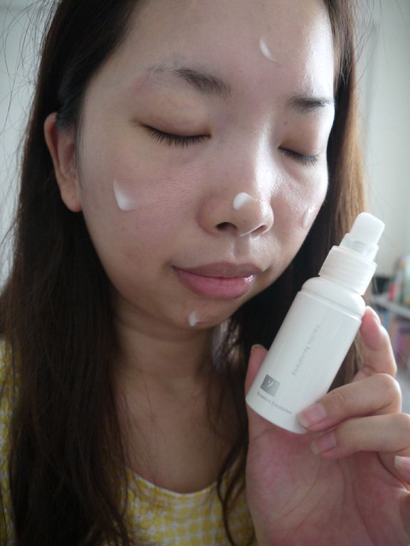 yadoma水母膠原賦活精華乳