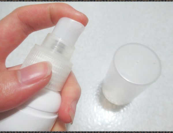 yadoma水母膠原賦活精華乳