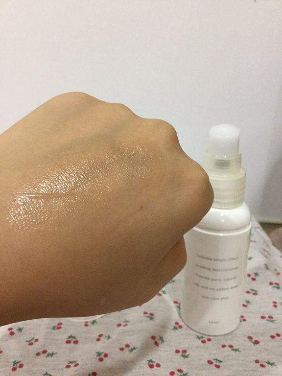 yadoma水母膠原賦活精華乳