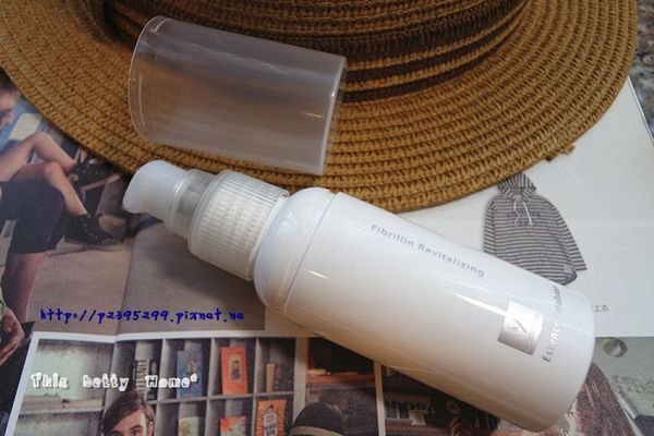 yadoma水母膠原賦活精華乳