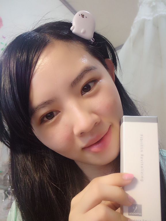 yadoma水母膠原賦活精華乳