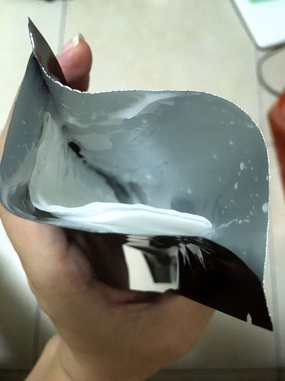 露奇亞白松露煥顏乳霜面膜