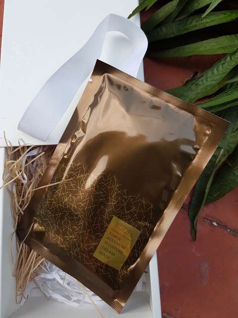 露奇亞白松露煥顏乳霜面膜