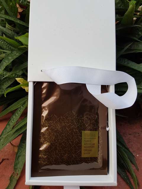 露奇亞白松露煥顏乳霜面膜