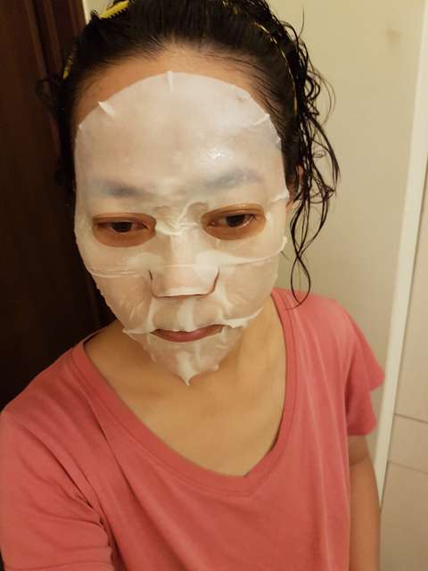 露奇亞白松露煥顏乳霜面膜