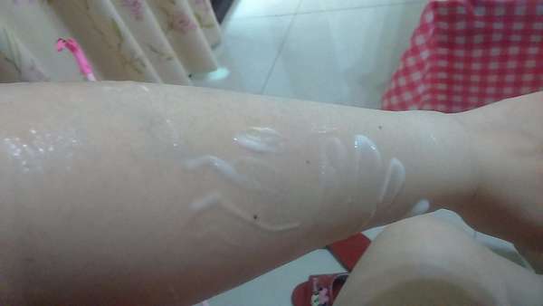 露奇亞白松露煥顏乳霜面膜