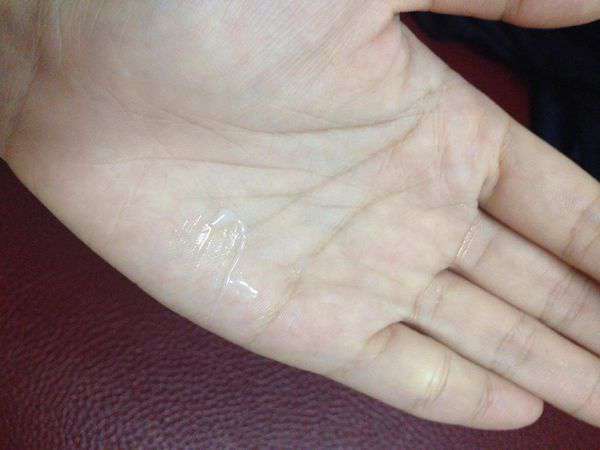 露奇亞白松露煥顏乳霜面膜