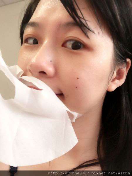 露奇亞白松露煥顏乳霜面膜