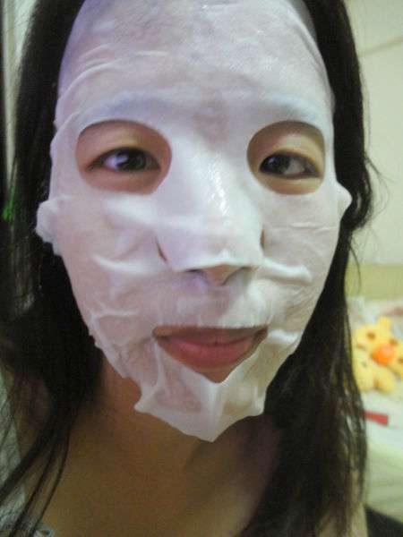 露奇亞白松露煥顏乳霜面膜