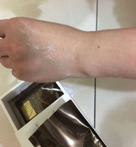 露奇亞白松露煥顏乳霜面膜