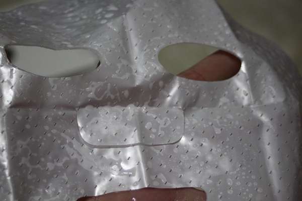 露奇亞白松露煥顏乳霜面膜