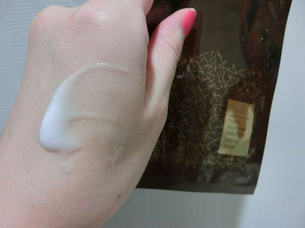 露奇亞白松露煥顏乳霜面膜