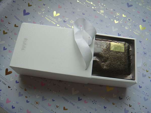 露奇亞白松露煥顏乳霜面膜