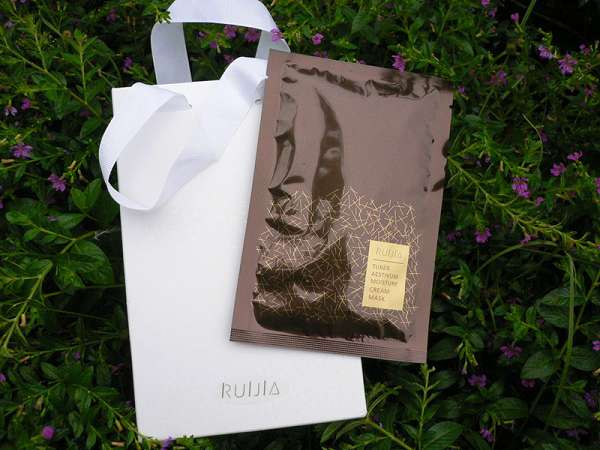 露奇亞白松露煥顏乳霜面膜