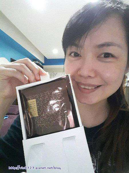 露奇亞白松露煥顏乳霜面膜