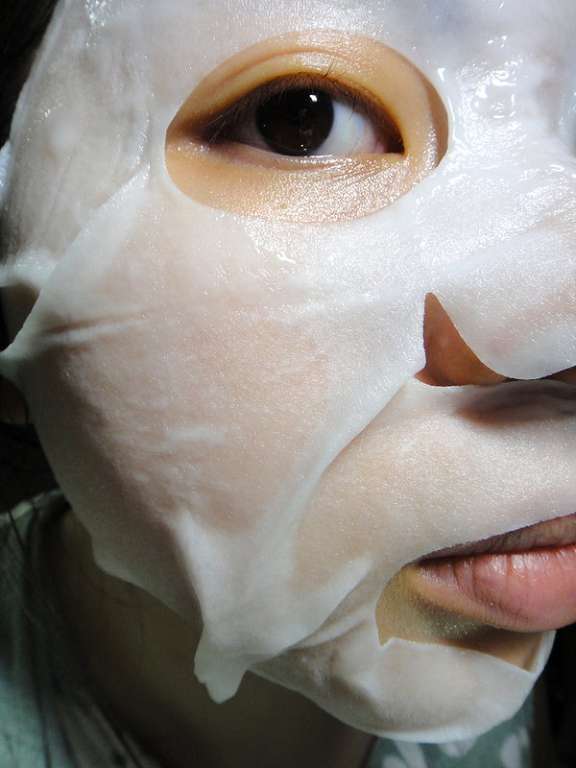 女人 知己 試用 大隊 露奇亞 白松露 煥顏 乳霜面膜 保濕 週面膜 白家綺 專櫃等級 平價 chialo 高效保濕 清爽