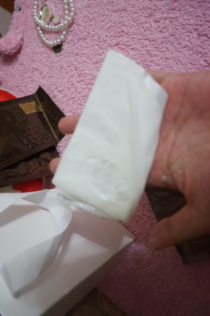 露奇亞白松露煥顏乳霜面膜