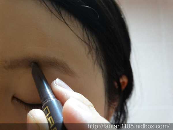 NAF3D持久旋轉眉筆