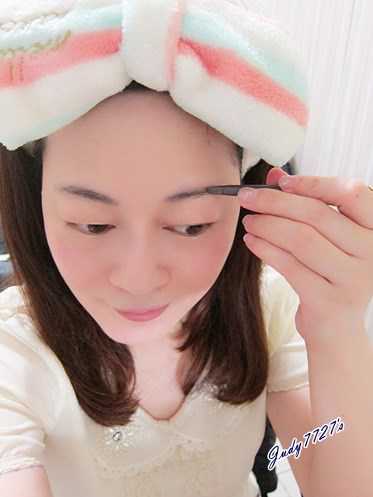 NAF3D持久旋轉眉筆