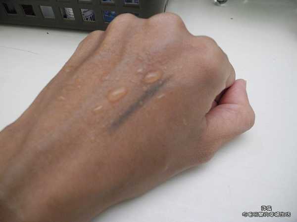 NAF3D持久旋轉眉筆