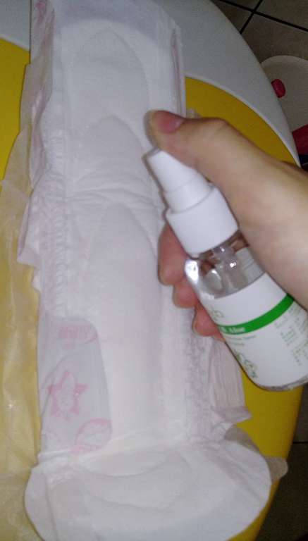 碧荷柏蘆薈洋甘菊女性私密防護噴霧