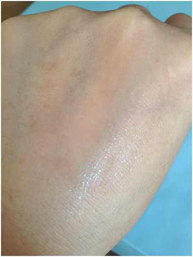 AMIINO安美諾毛孔緊緻鎖水精靈