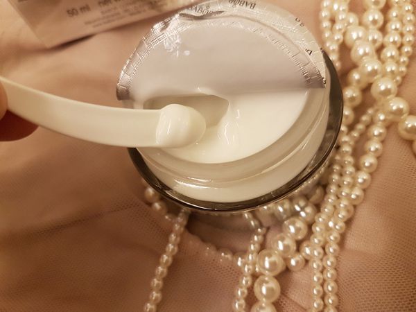 Derma彈力賦活霜