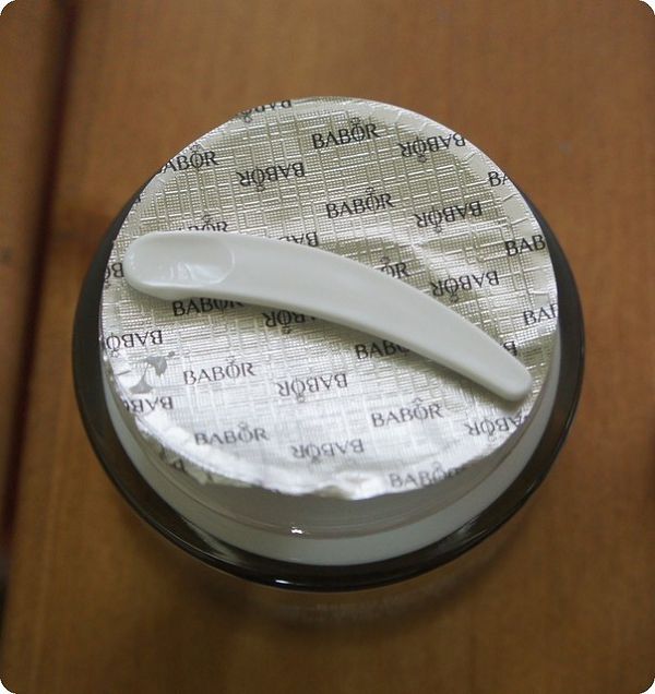 Derma彈力賦活霜